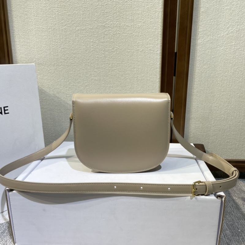 Ce1i*e triomphe bags